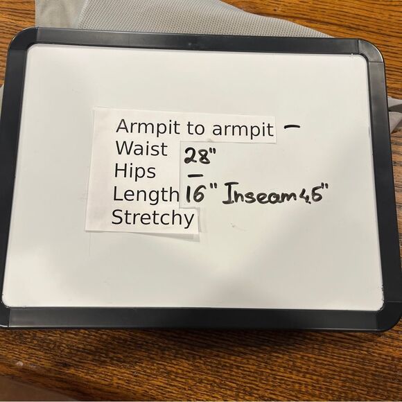 Athleta Gray Mini Skirt/Skort size 2 - Picture 7 of 10